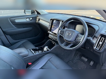 Used Volvo XC40 2019 for sale - 76836892: Photo