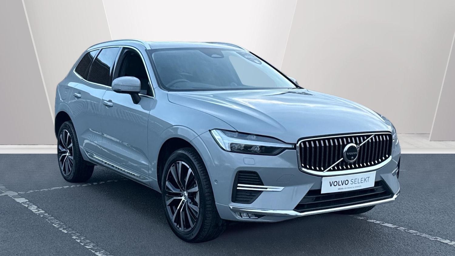 Used Volvo XC60 2025 for sale - 76896786: Photo 1