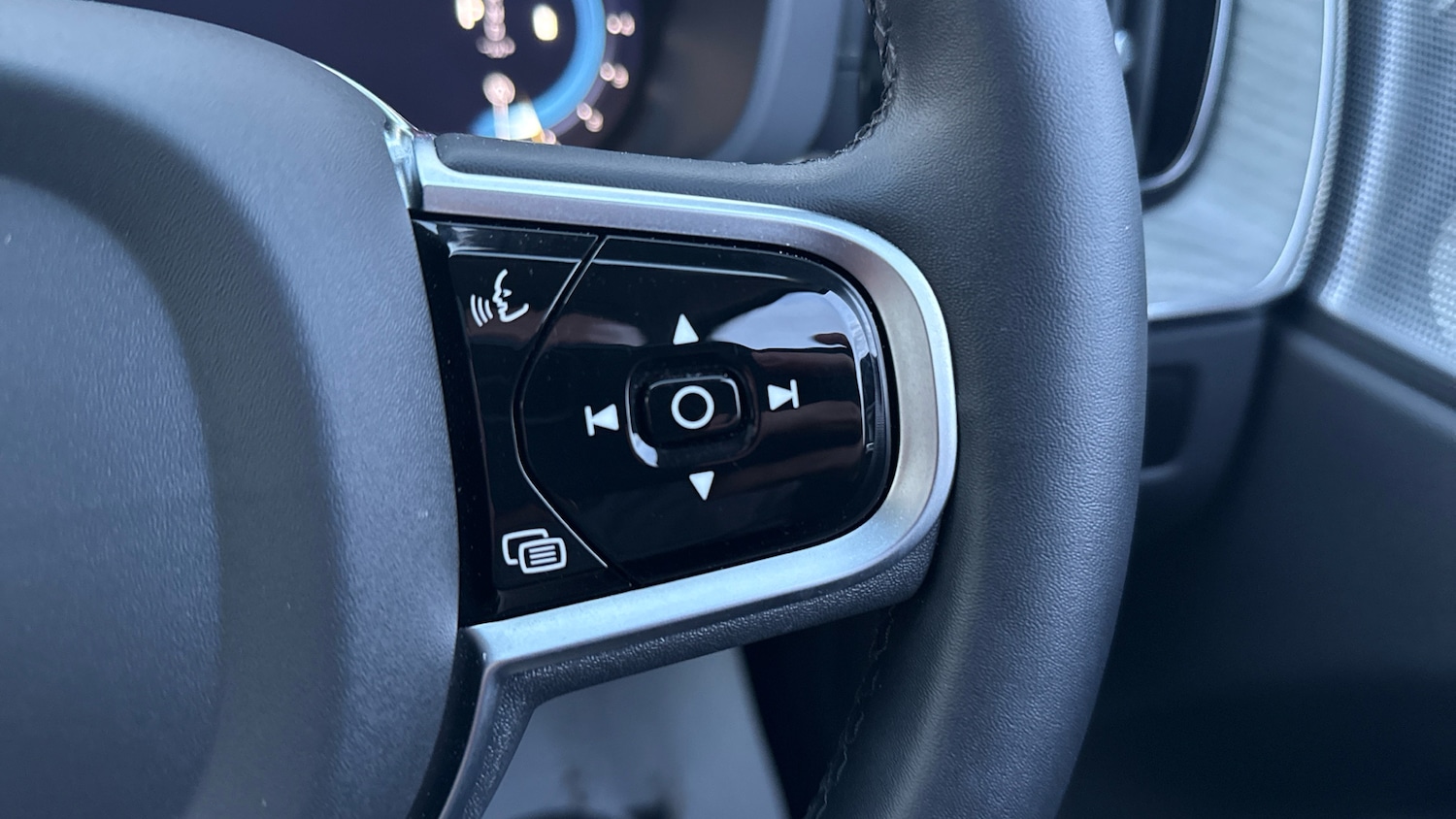 Used Volvo XC60 2025 for sale - 76896786: Photo 20