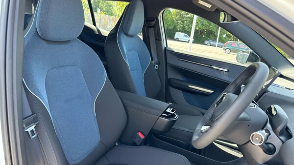 Used Volvo EX30 2025 for sale - 75147589: Photo 9