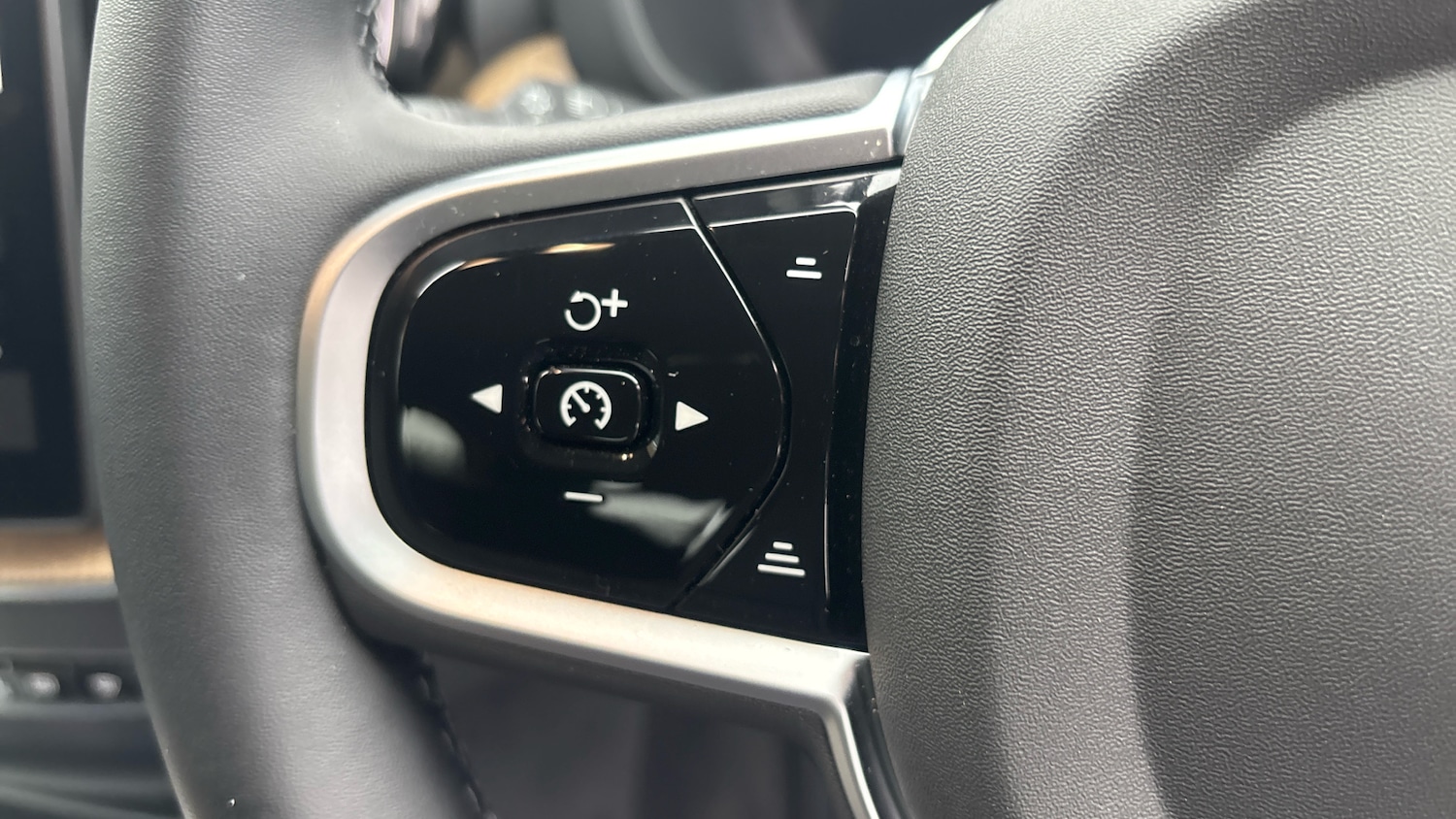 Used Volvo XC60 2025 for sale - 77544590: Photo 21