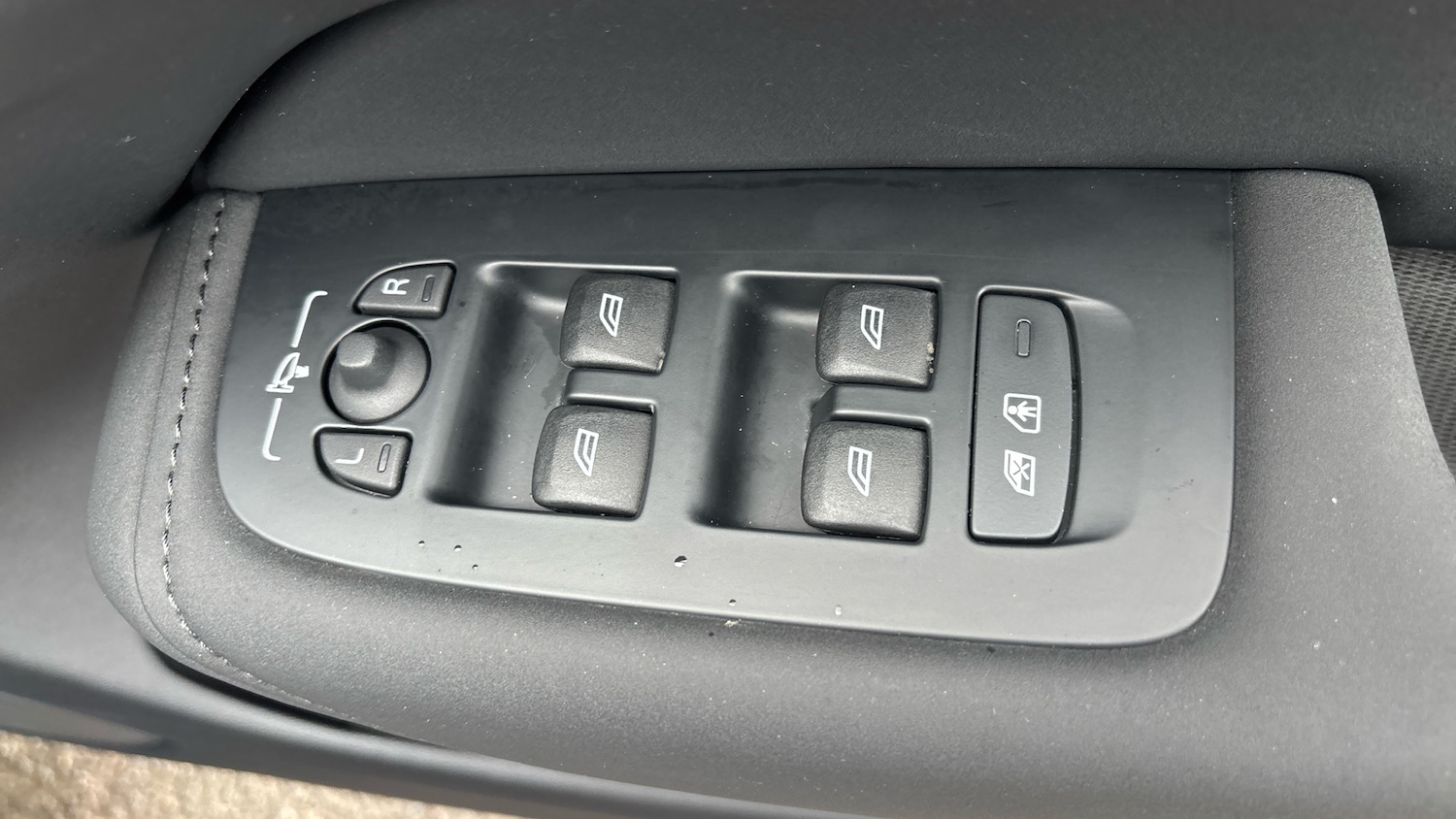 Used Volvo XC60 2025 for sale - 77544590: Photo 24