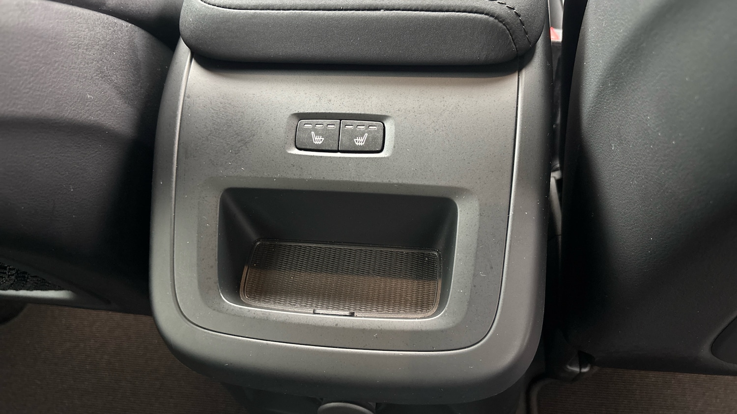 Used Volvo XC60 2025 for sale - 77544590: Photo 38