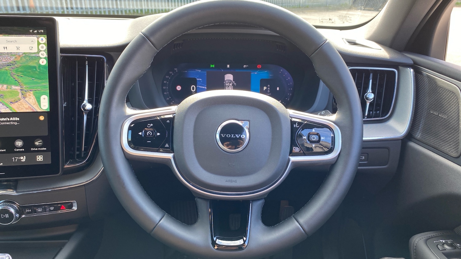 Used Volvo XC60 2025 for sale - 78067383: Photo 10