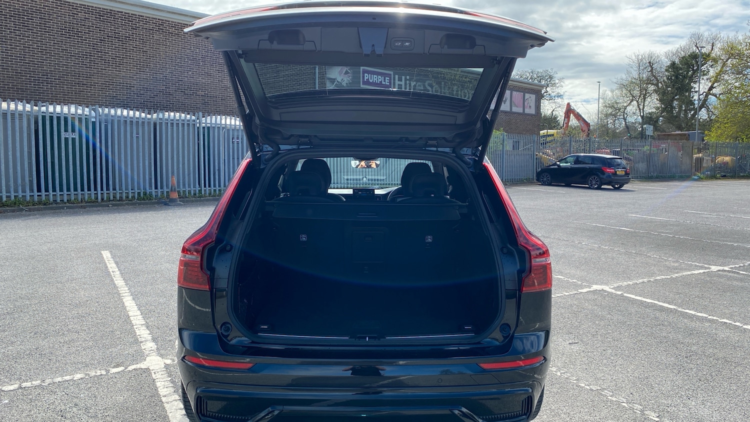 Used Volvo XC60 2025 for sale - 78067383: Photo 13