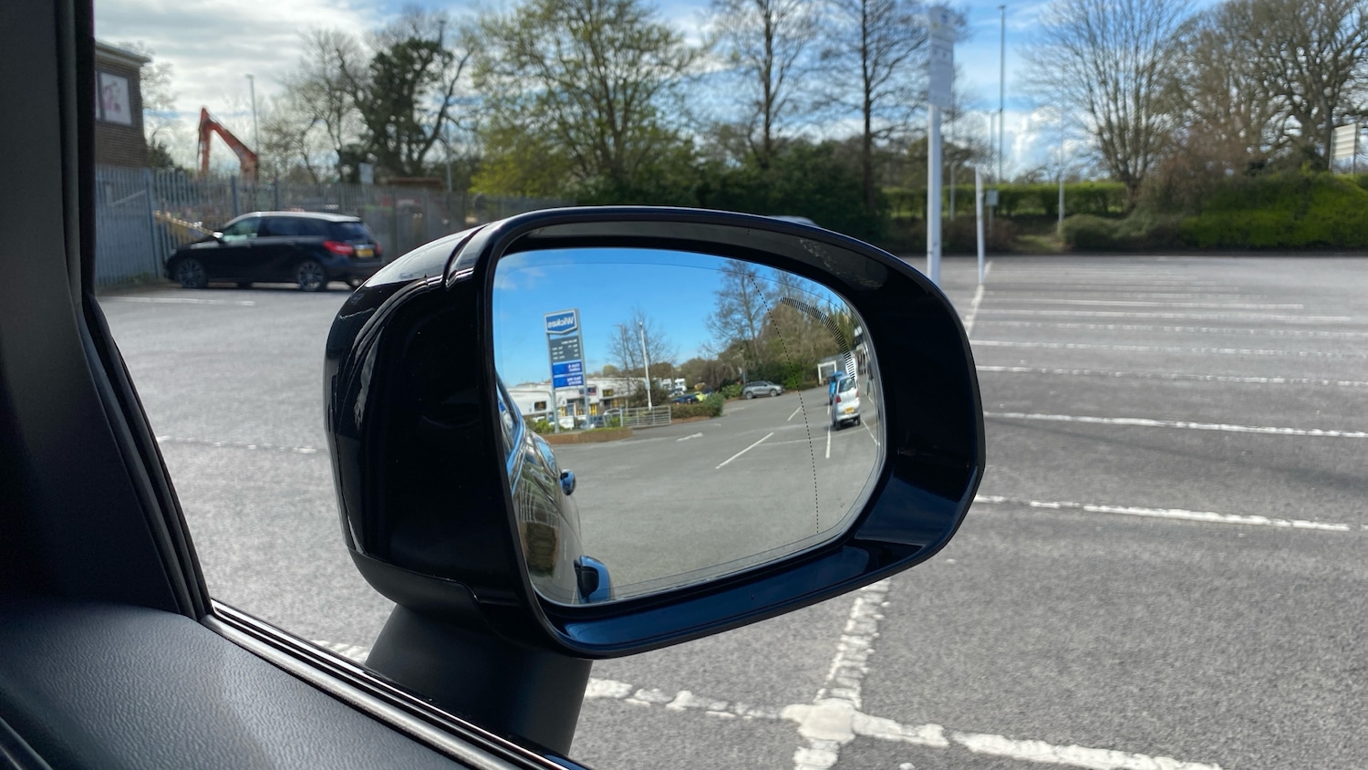 Used Volvo XC60 2025 for sale - 78067383: Photo 32