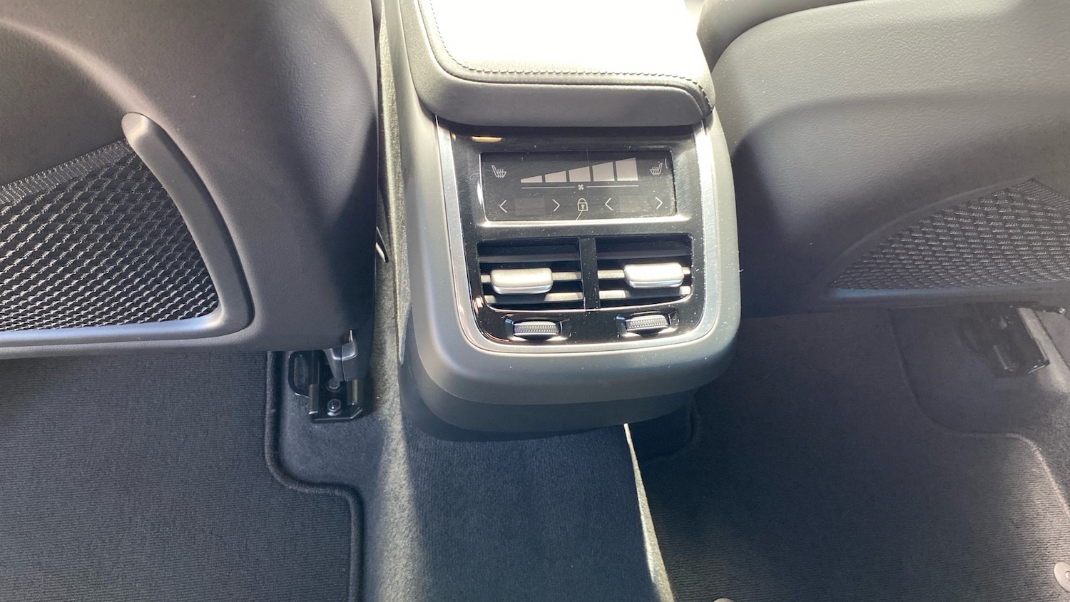 Used Volvo XC60 2025 for sale - 78067383: Photo 39