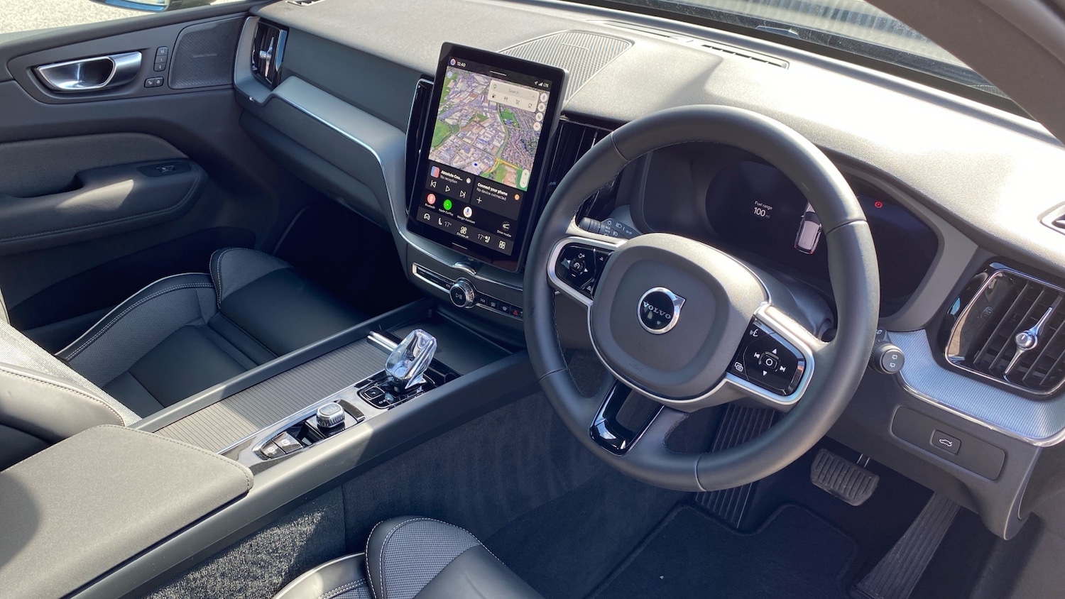 Used Volvo XC60 2025 for sale - 78067383: Photo 4