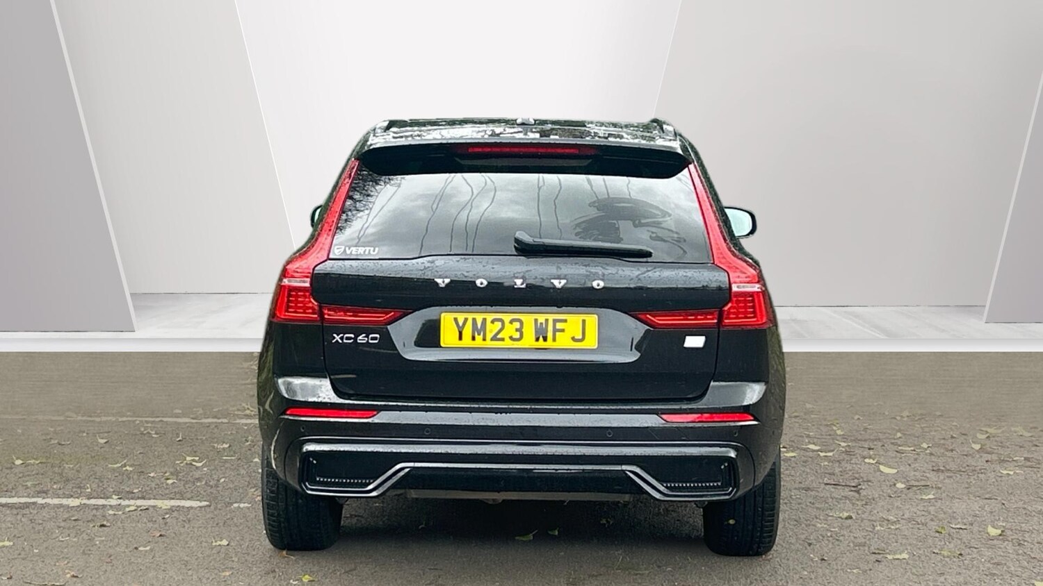 Used Volvo XC60 2023 for sale - 76653235: Photo 7
