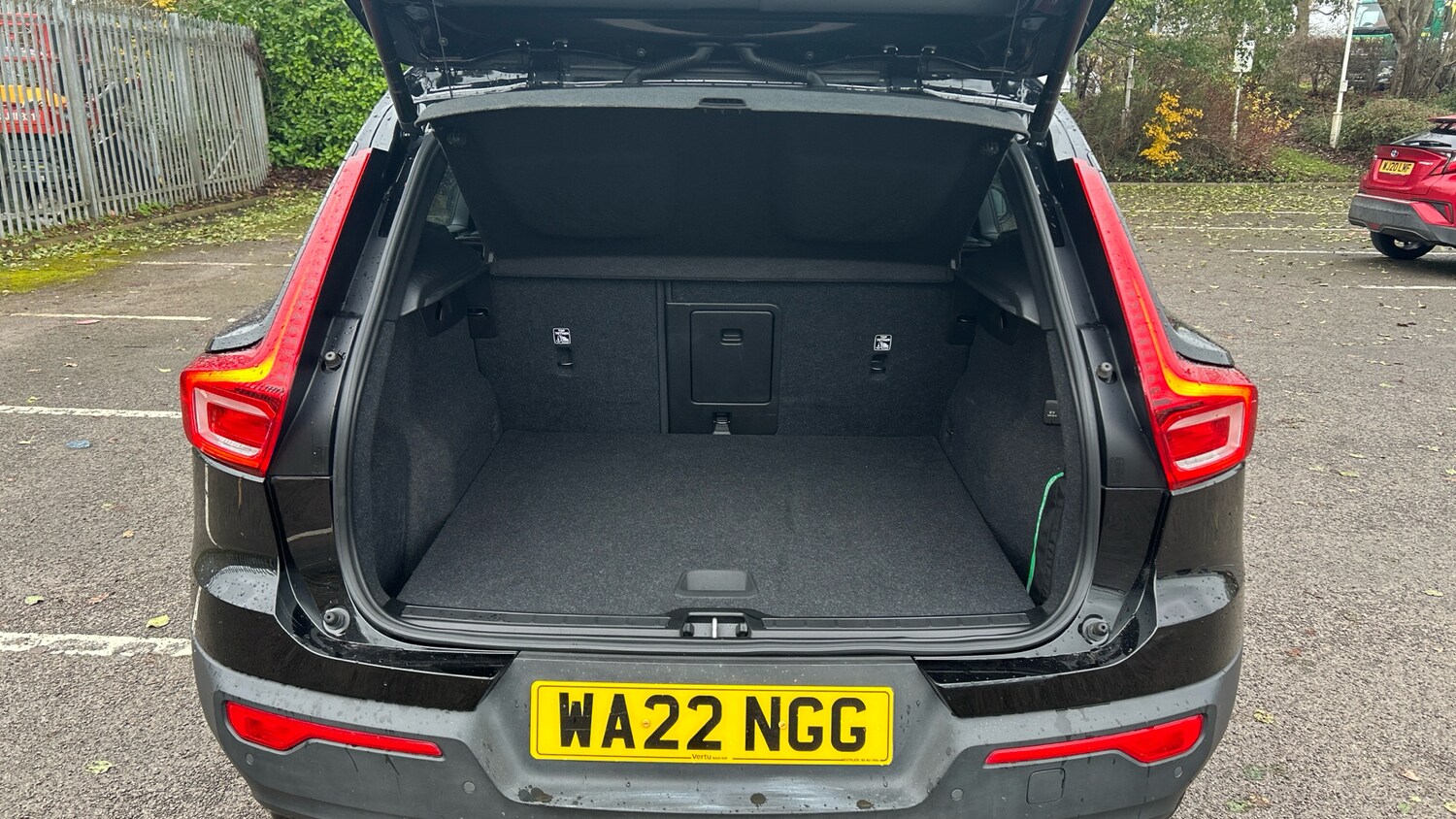 Used Volvo XC40 2022 for sale - 76653229: Photo 13