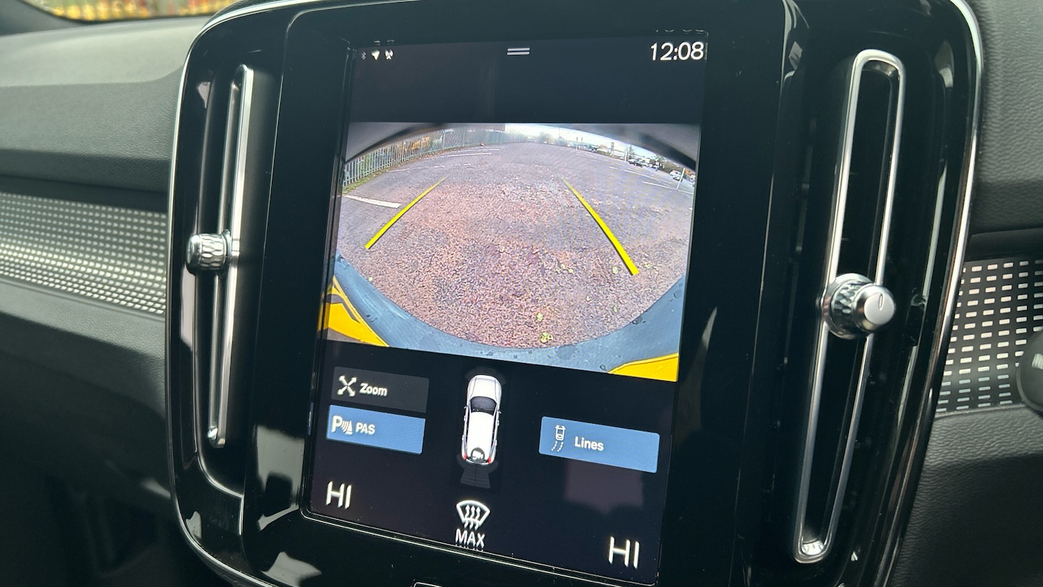 Used Volvo XC40 2022 for sale - 76653229: Photo 18