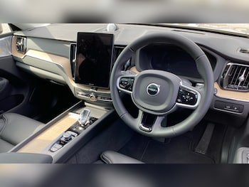 Used Volvo XC60 2026 for sale - 78568095: Photo