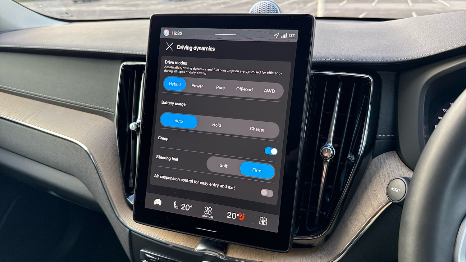 Used Volvo XC60 2025 for sale - 77715267: Photo 21