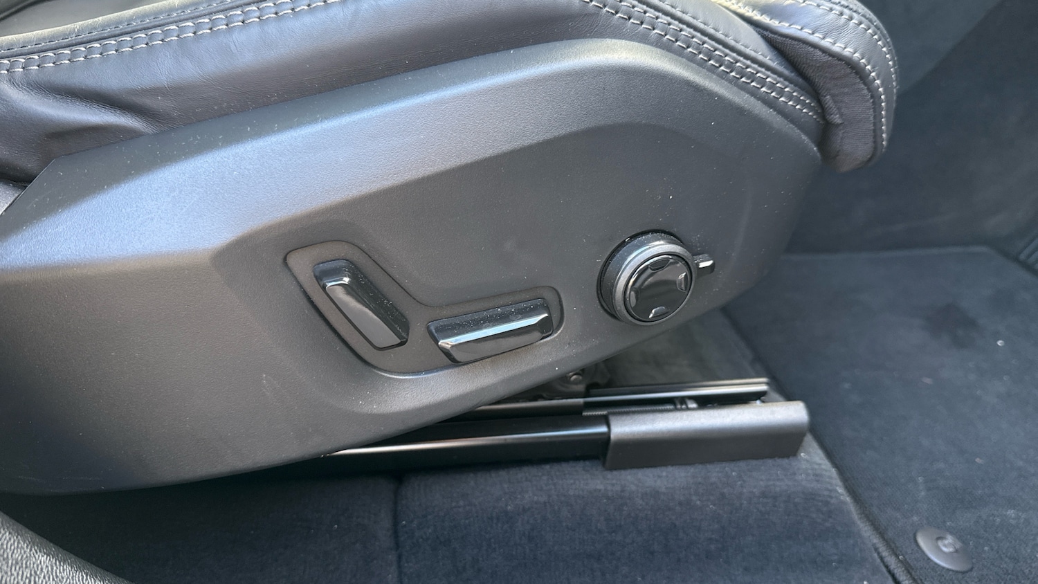 Used Volvo XC60 2025 for sale - 77715267: Photo 27