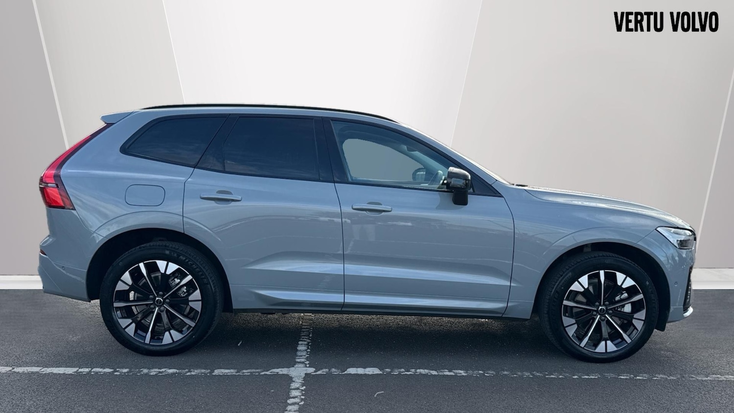 Used Volvo XC60 2025 for sale - 77715267: Photo 3