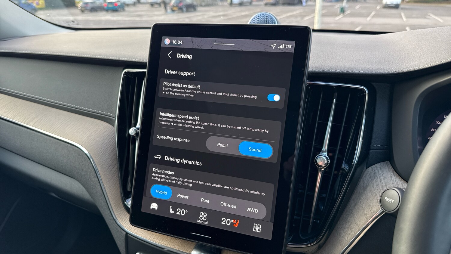 Used Volvo XC60 2025 for sale - 77715267: Photo 41