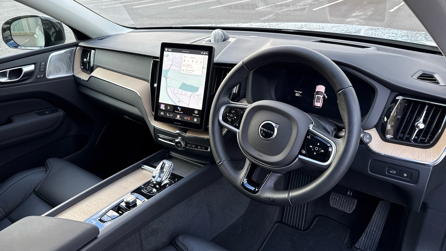 Used Volvo XC60 2025 for sale - 77715267: Photo 5
