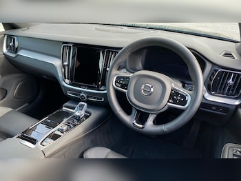 Used Volvo V60 2025 for sale - 78457050: Photo