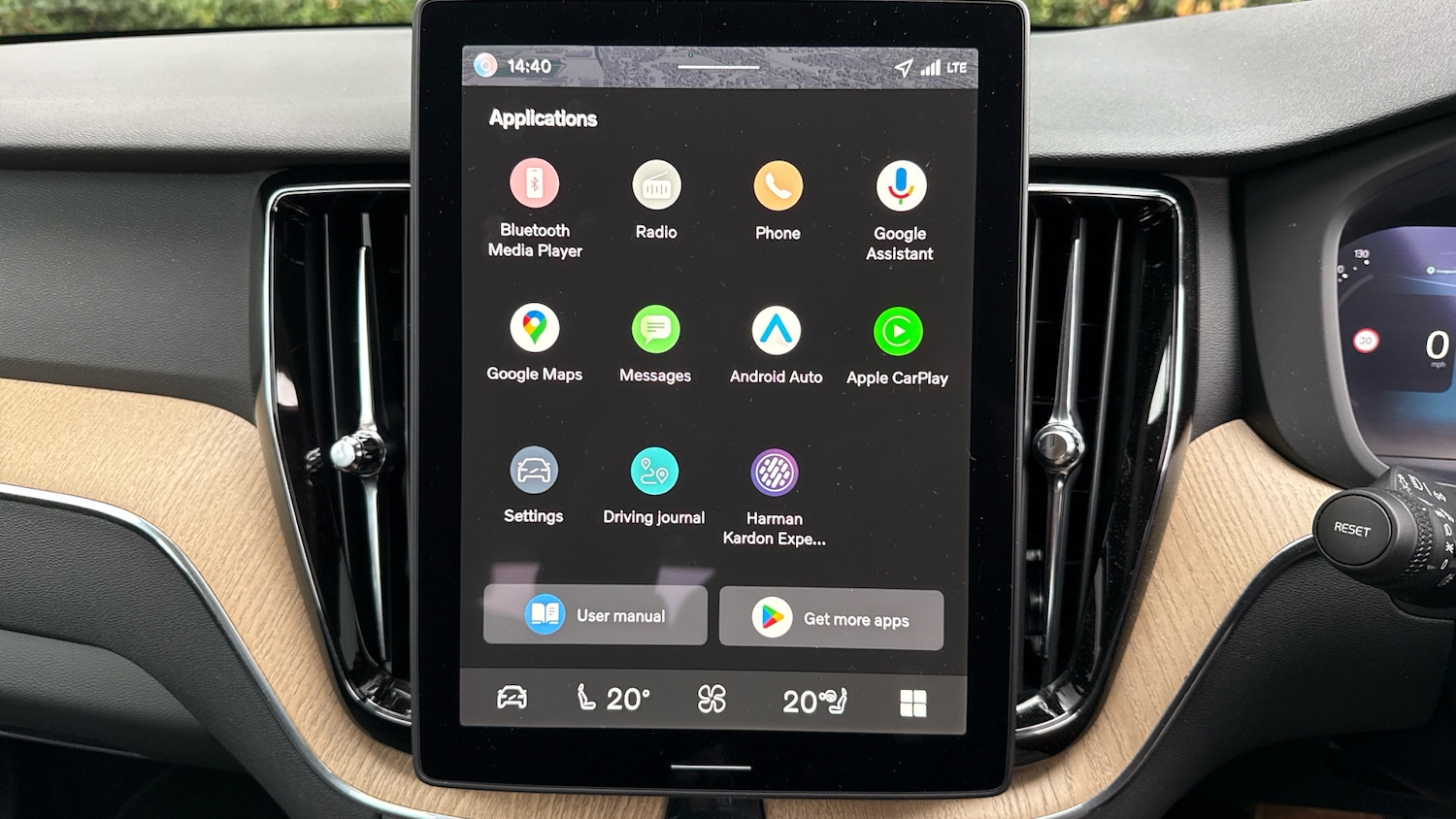 Used Volvo XC60 2025 for sale - 76835322: Photo 21