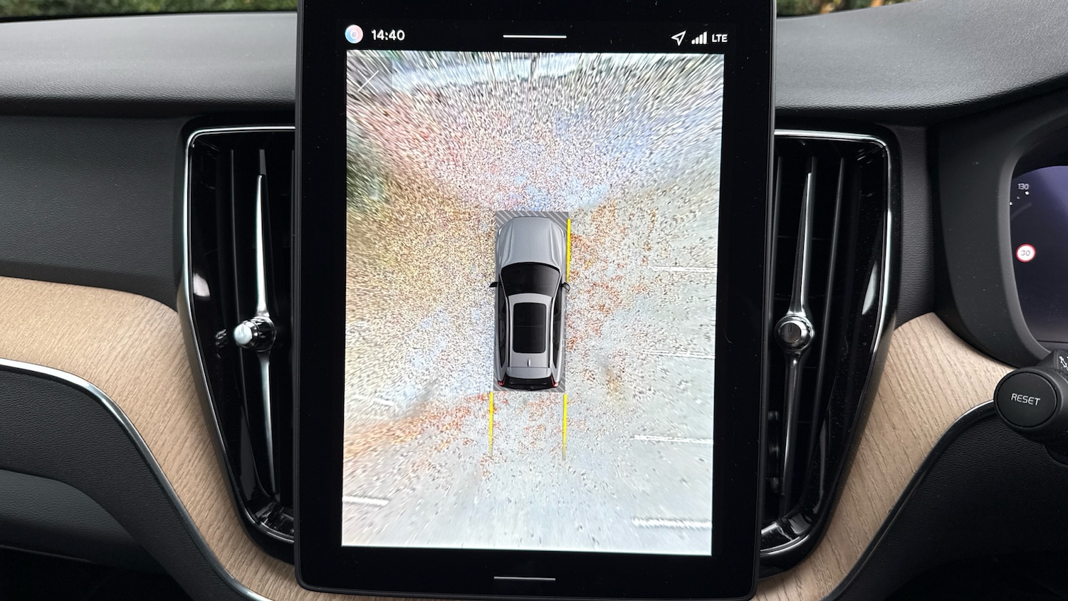 Used Volvo XC60 2025 for sale - 76835322: Photo 35