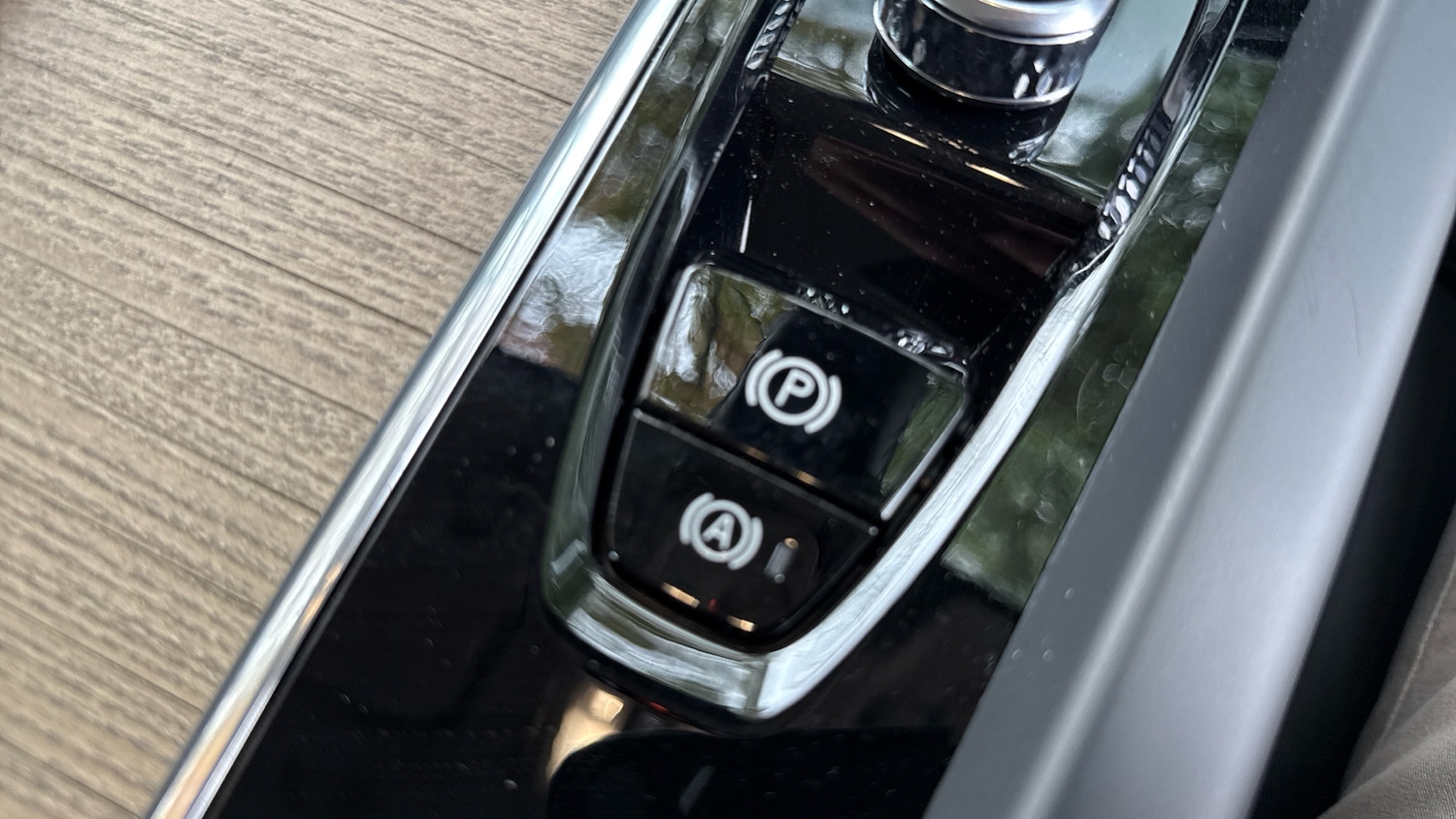 Used Volvo XC60 2025 for sale - 76835322: Photo 44