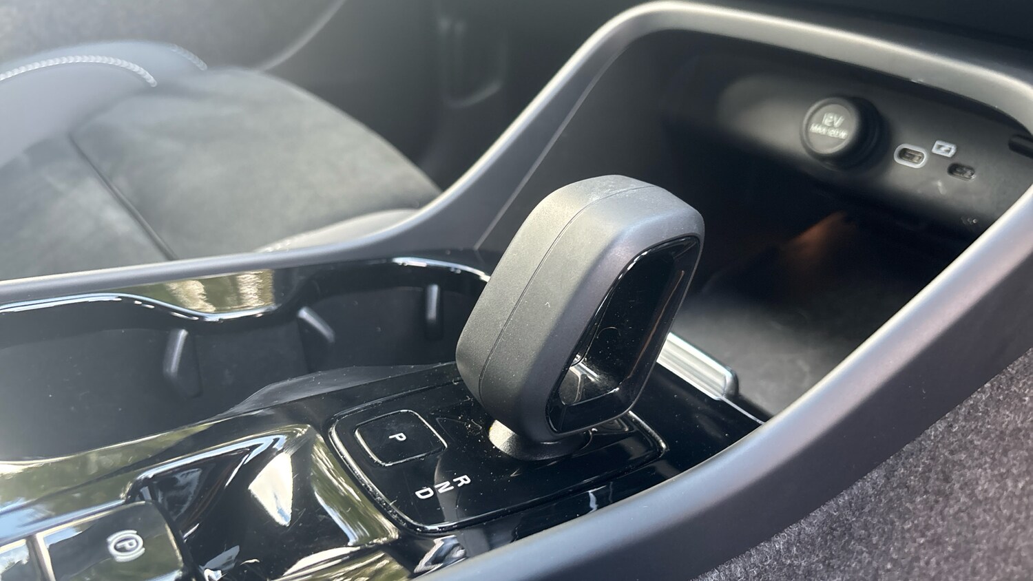 Used Volvo XC40 2024 for sale - 75895300: Photo 14