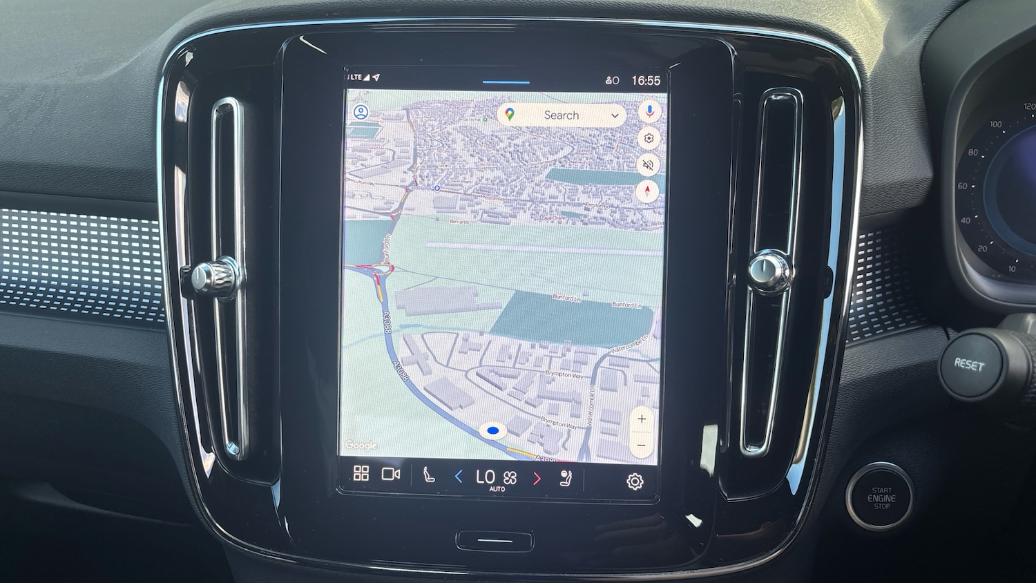 Used Volvo XC40 2024 for sale - 75895300: Photo 30