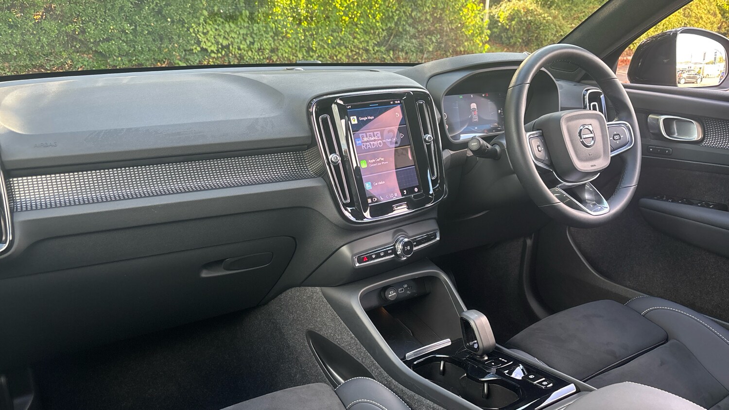 Used Volvo XC40 2024 for sale - 75895300: Photo 4