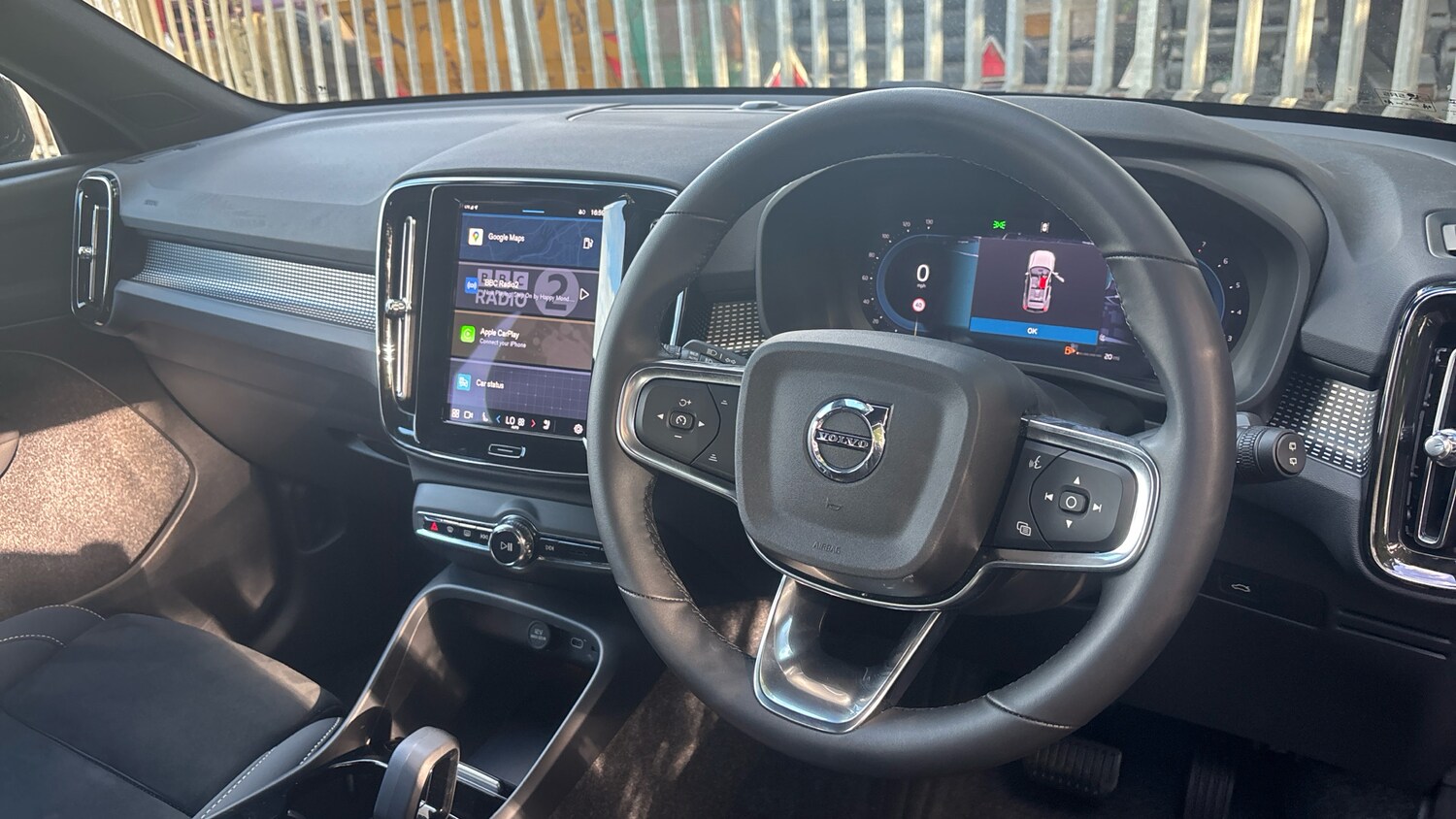 Used Volvo XC40 2024 for sale - 75895300: Photo 40