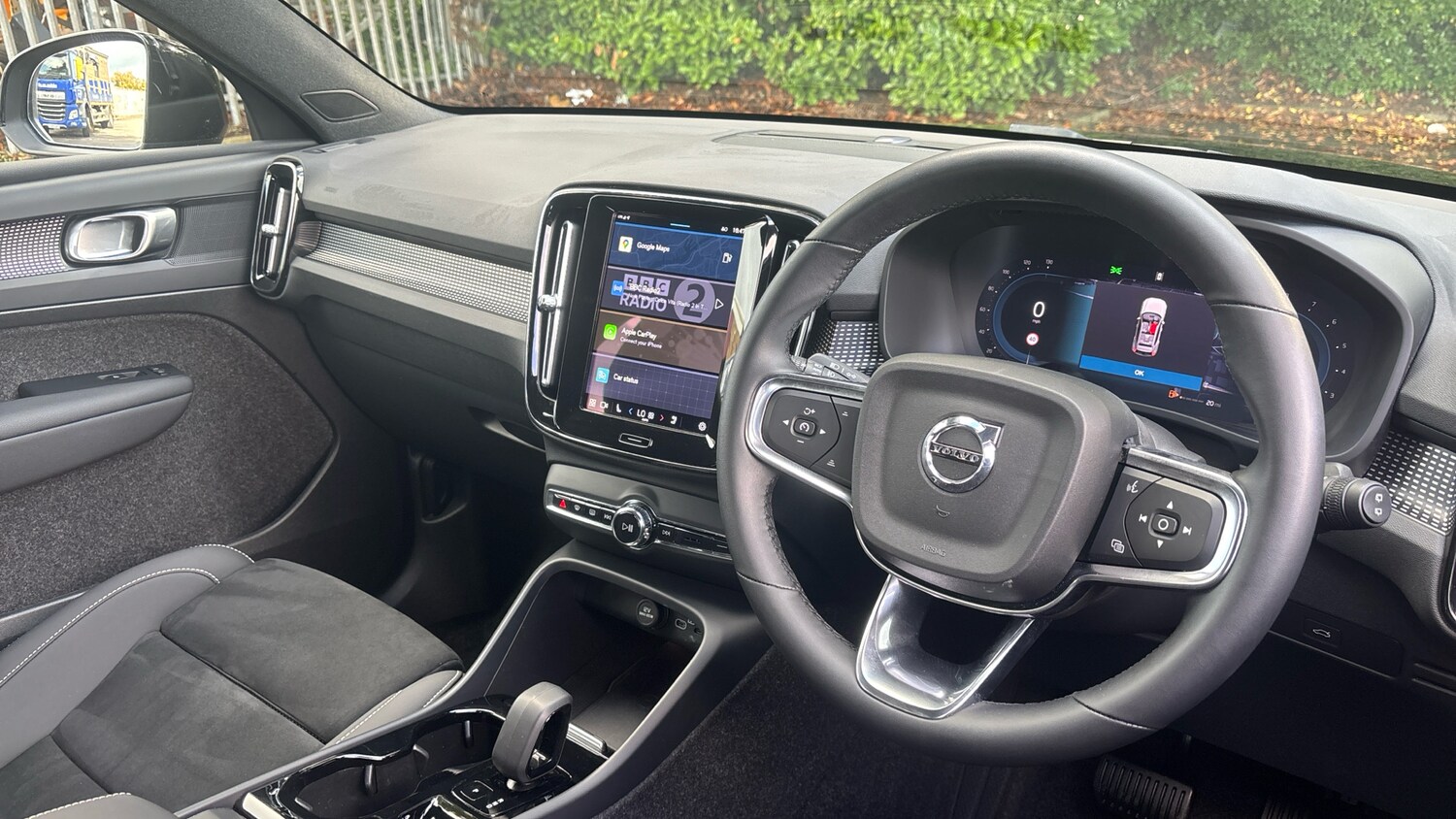 Used Volvo XC40 2024 for sale - 75895300: Photo 5