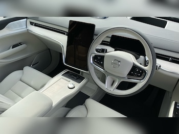 Used Volvo EX90 2026 for sale - 79504796: Photo