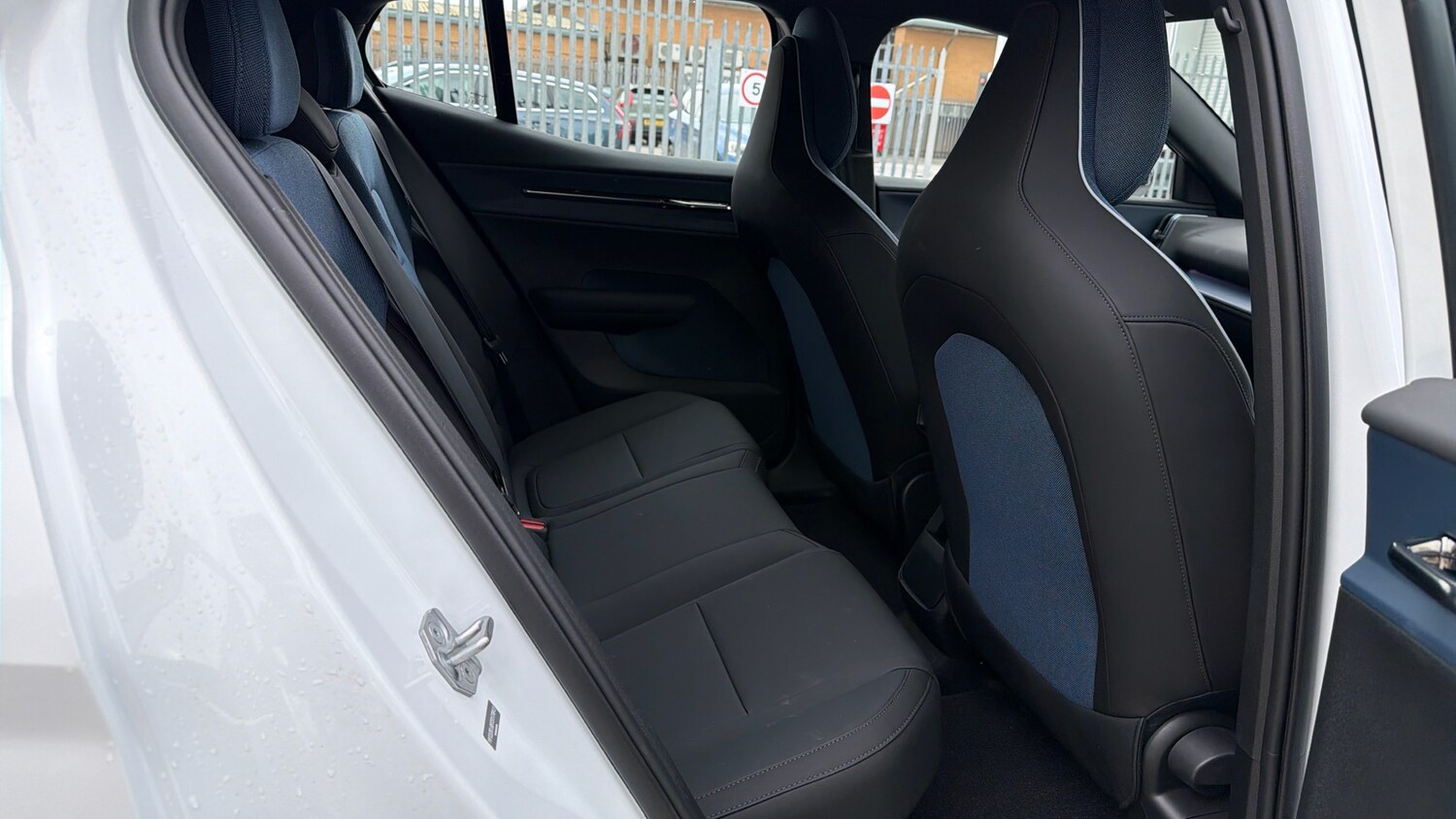 Used Volvo EX30 2026 for sale - 78155269: Photo 6