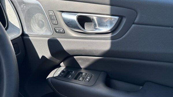 Used Volvo XC60 2024 for sale - 75470960: Photo 15