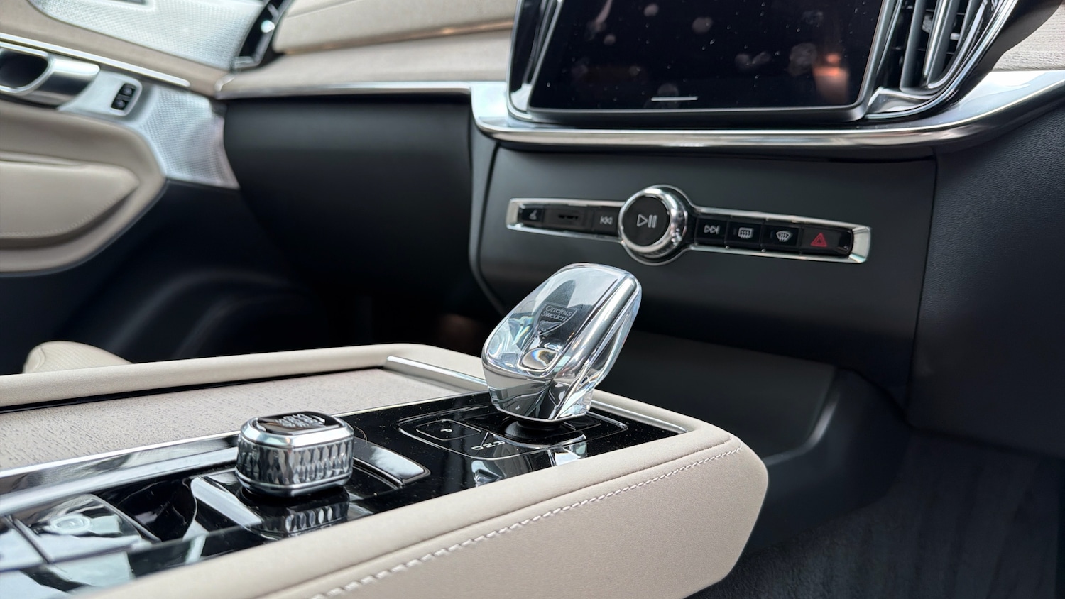 Used Volvo XC90 2025 for sale - 76653238: Photo 14