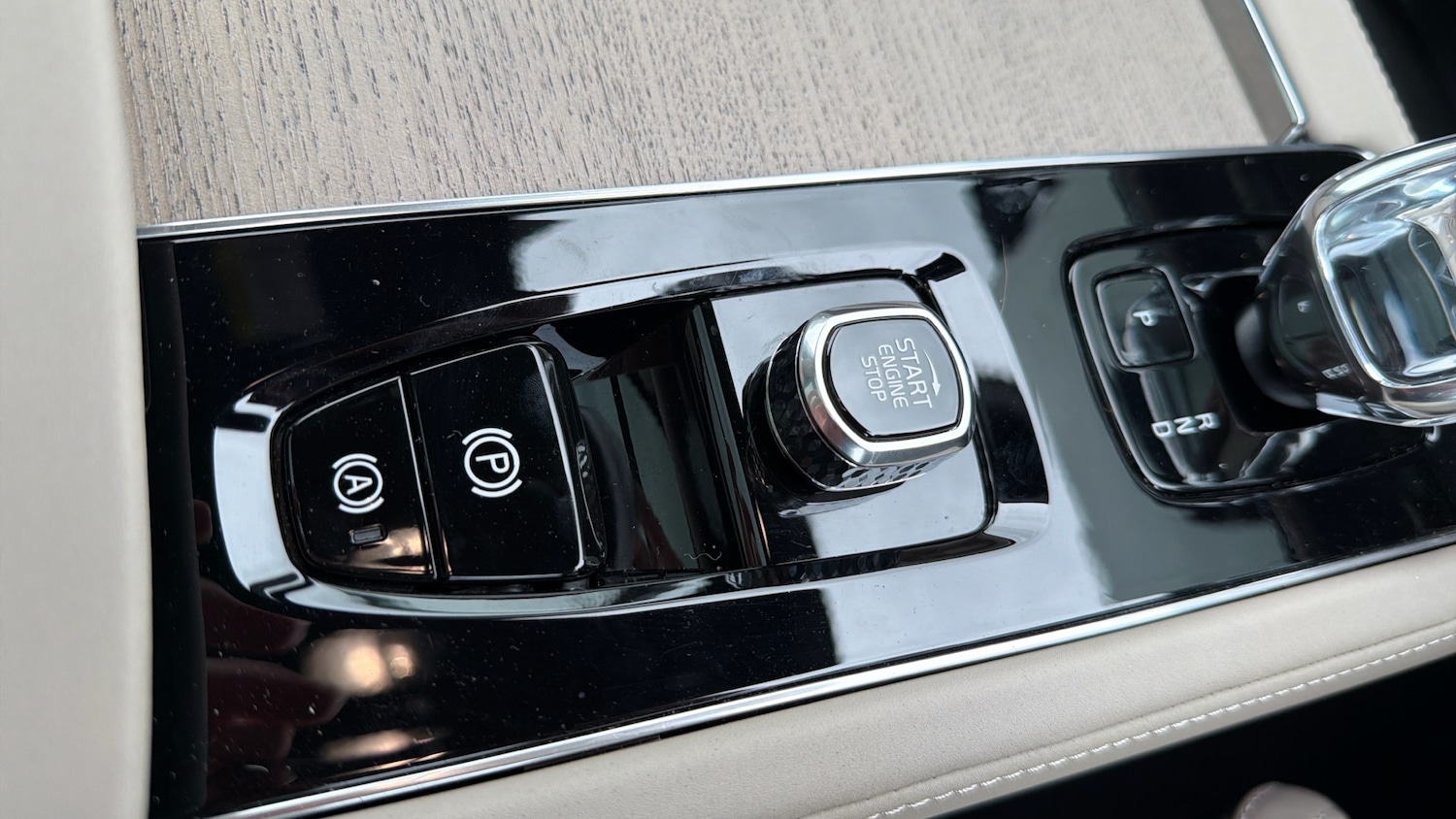 Used Volvo XC90 2025 for sale - 76653238: Photo 23