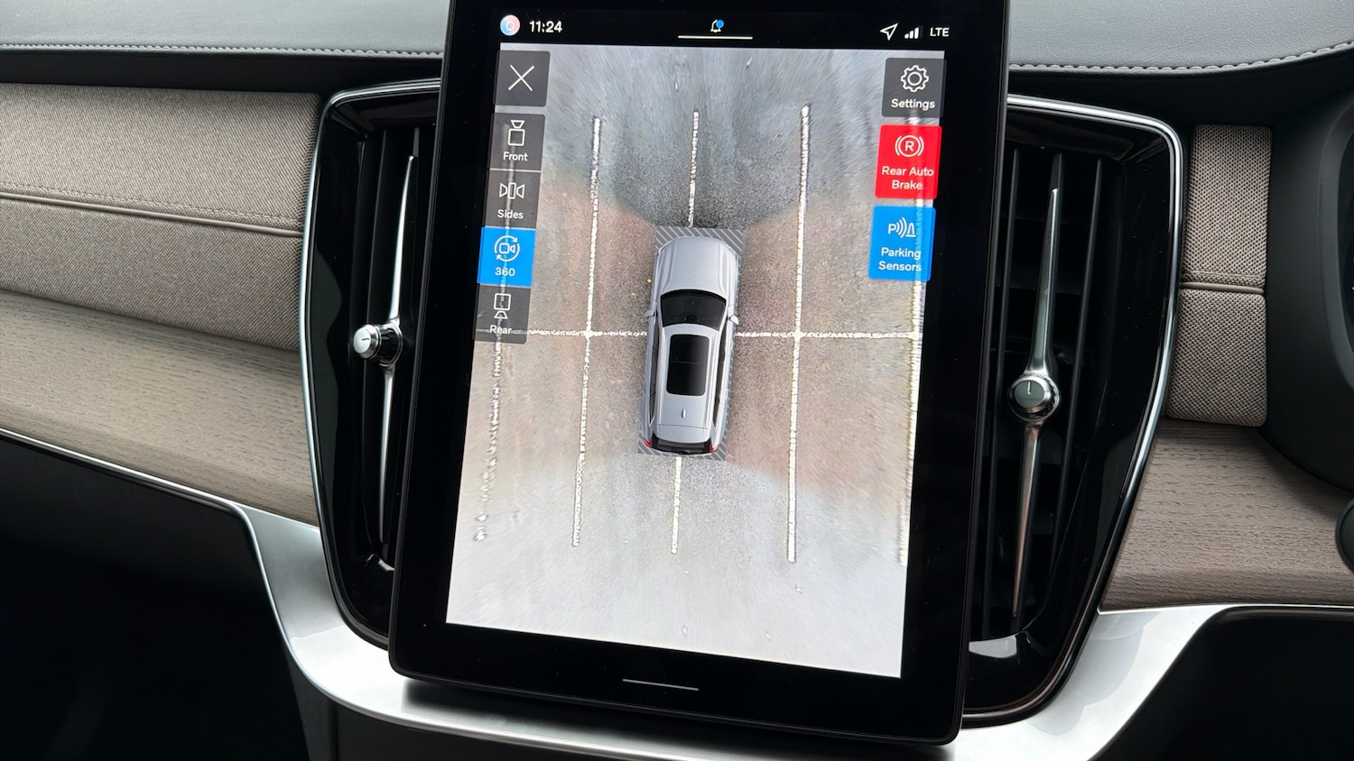 Used Volvo XC90 2025 for sale - 76653238: Photo 32