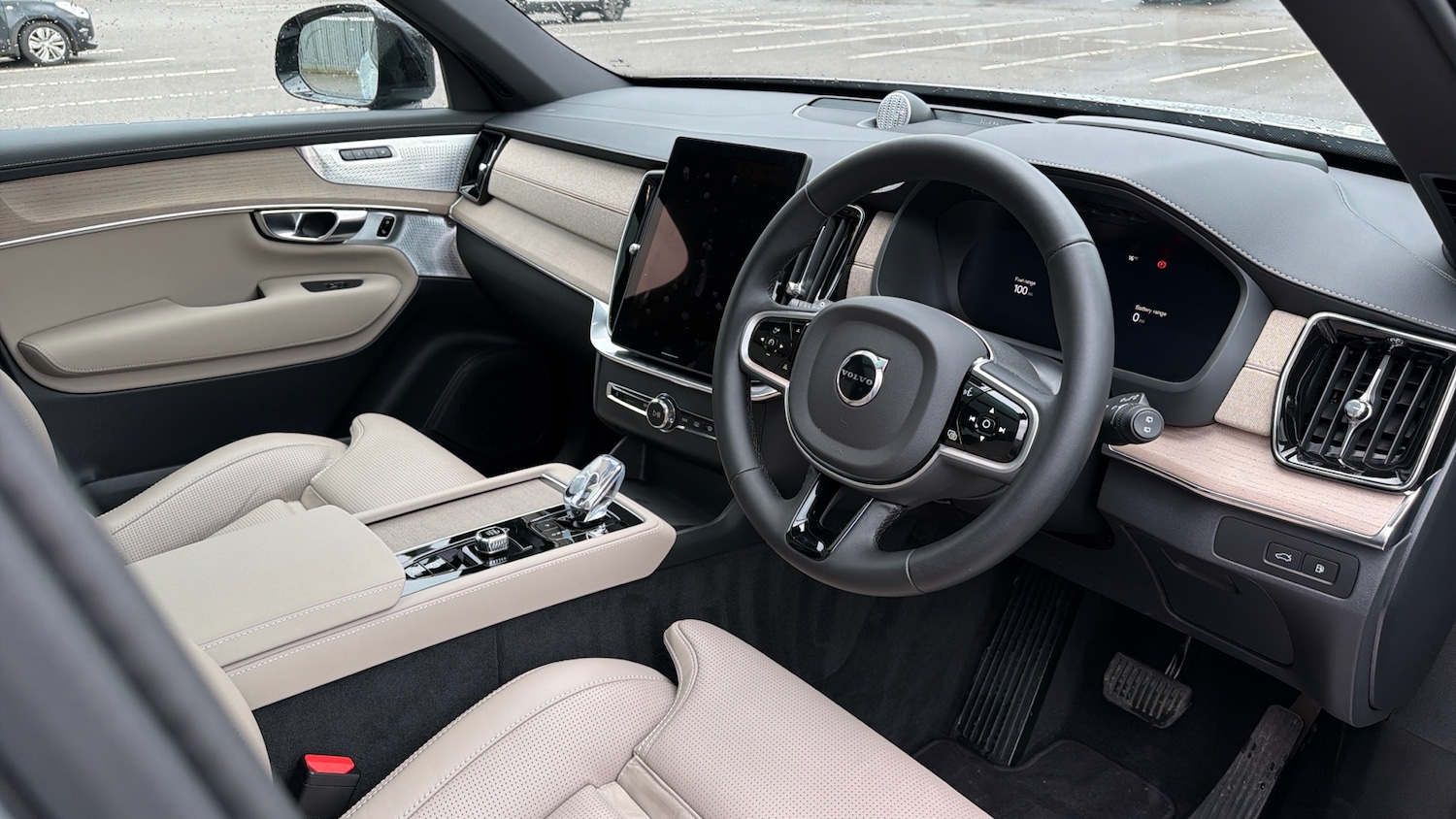 Used Volvo XC90 2025 for sale - 76653238: Photo 5