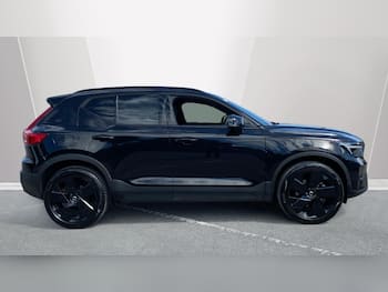 Used Volvo XC40 2025 for sale - 79636434: Photo