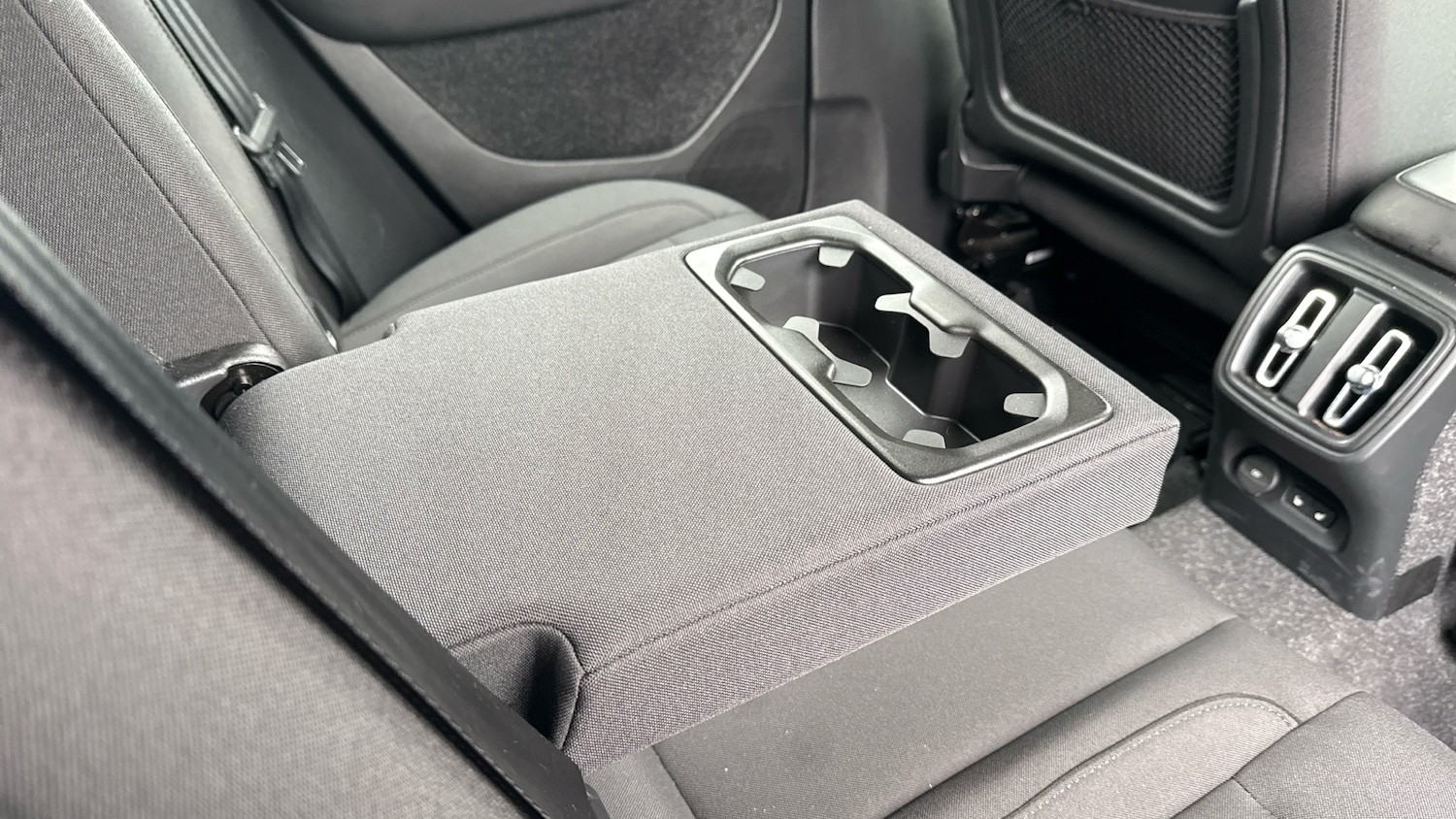 Used Volvo XC40 2021 for sale - 77435612: Photo 29