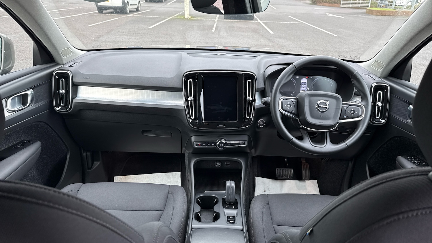 Used Volvo XC40 2021 for sale - 77435612: Photo 5