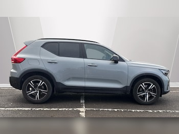 Used Volvo XC40 2023 for sale - 76653276: Photo