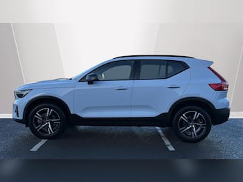 Used Volvo XC40 2023 for sale - 79693742: Photo