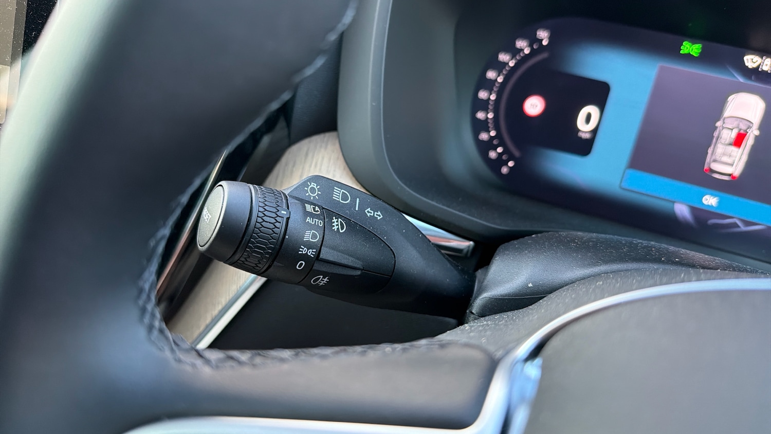 Used Volvo XC60 2025 for sale - 76835334: Photo 19