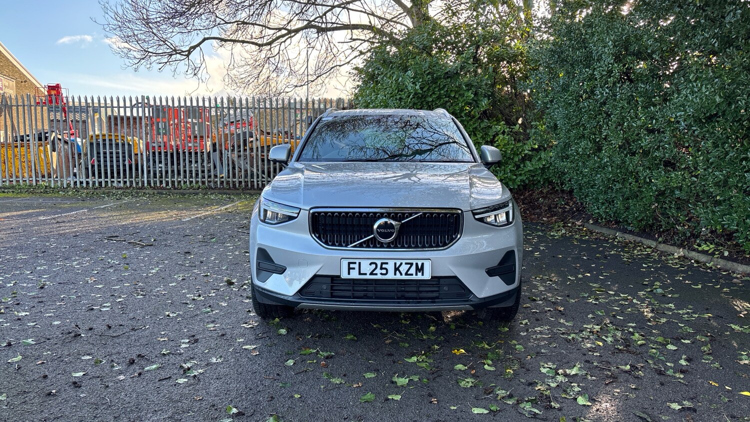 Used Volvo XC40 2025 for sale - 76653340: Photo 12