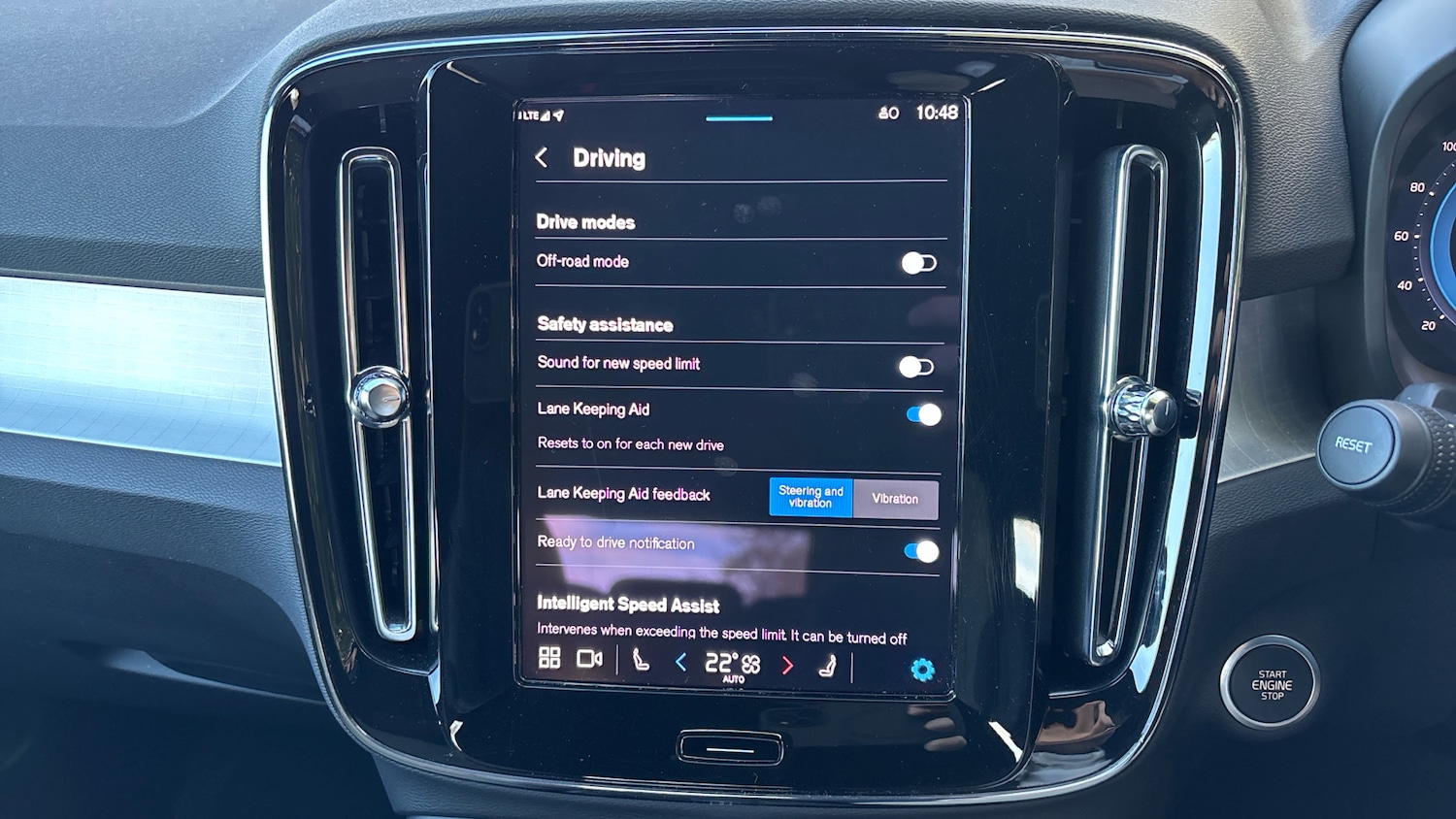 Used Volvo XC40 2025 for sale - 76653340: Photo 34