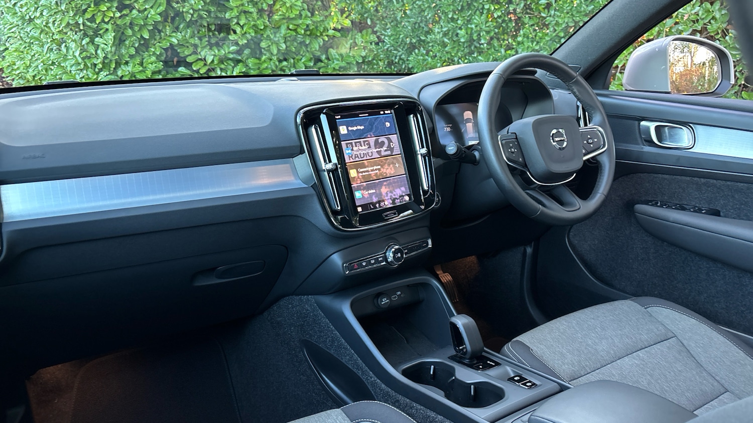 Used Volvo XC40 2025 for sale - 76653340: Photo 4