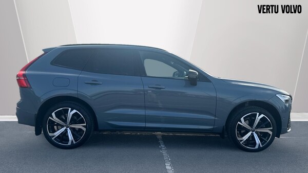 Used Volvo XC60 2021 for sale - 76045354: Photo 3