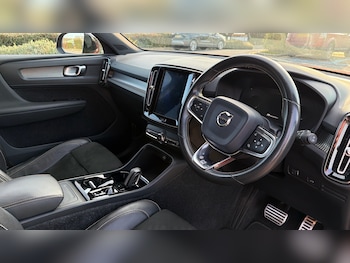 Used Volvo XC40 2019 for sale - 77079432: Photo