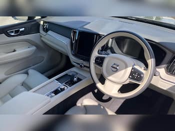 Used Volvo XC60 2022 for sale - 79616903: Photo