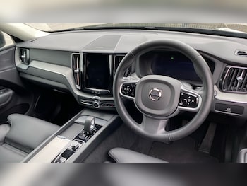 Used Volvo XC60 2025 for sale - 78926125: Photo